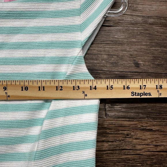 Lilly Pulitzer White and Green Sheath Dress with Bateau Neckline - Picture 5 of 13